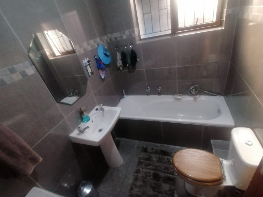 3 Bedroom Property for Sale in Northpine Western Cape